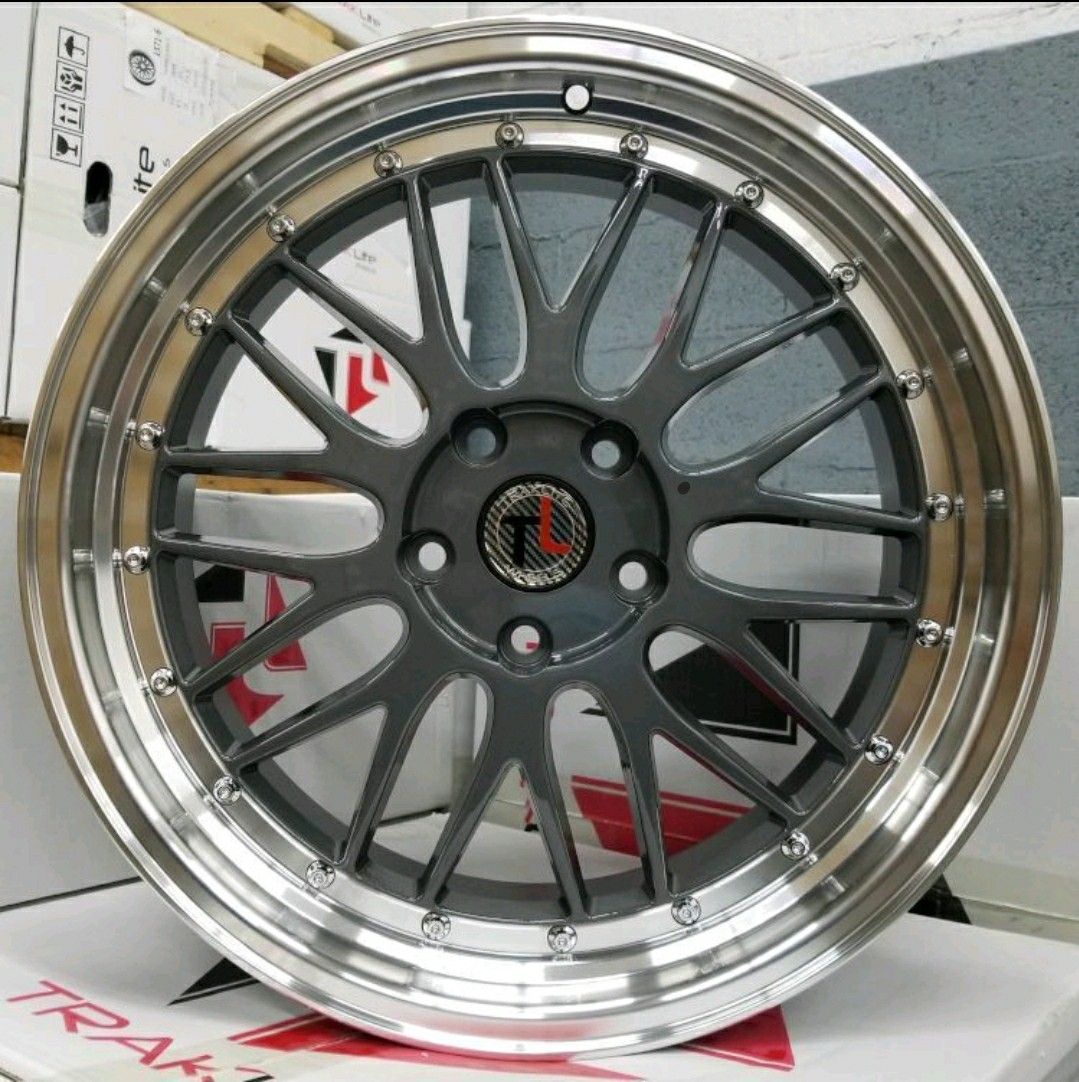 18x8 wheels new in boxes 5 lug 5x114.3