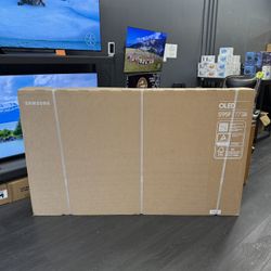 SAMSUNG S95F 77 INCH SMART 4k TVS AI THIN Q BRAND NEW TVS