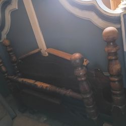 California king headboard and queen headboard and footboard