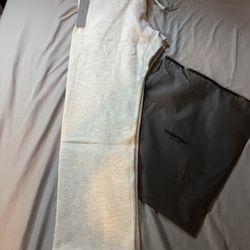 Men’s Essential Sweats