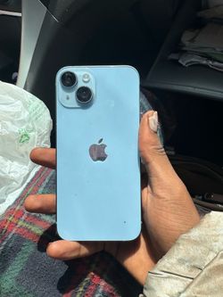 iPhone 14 & iPhone SE