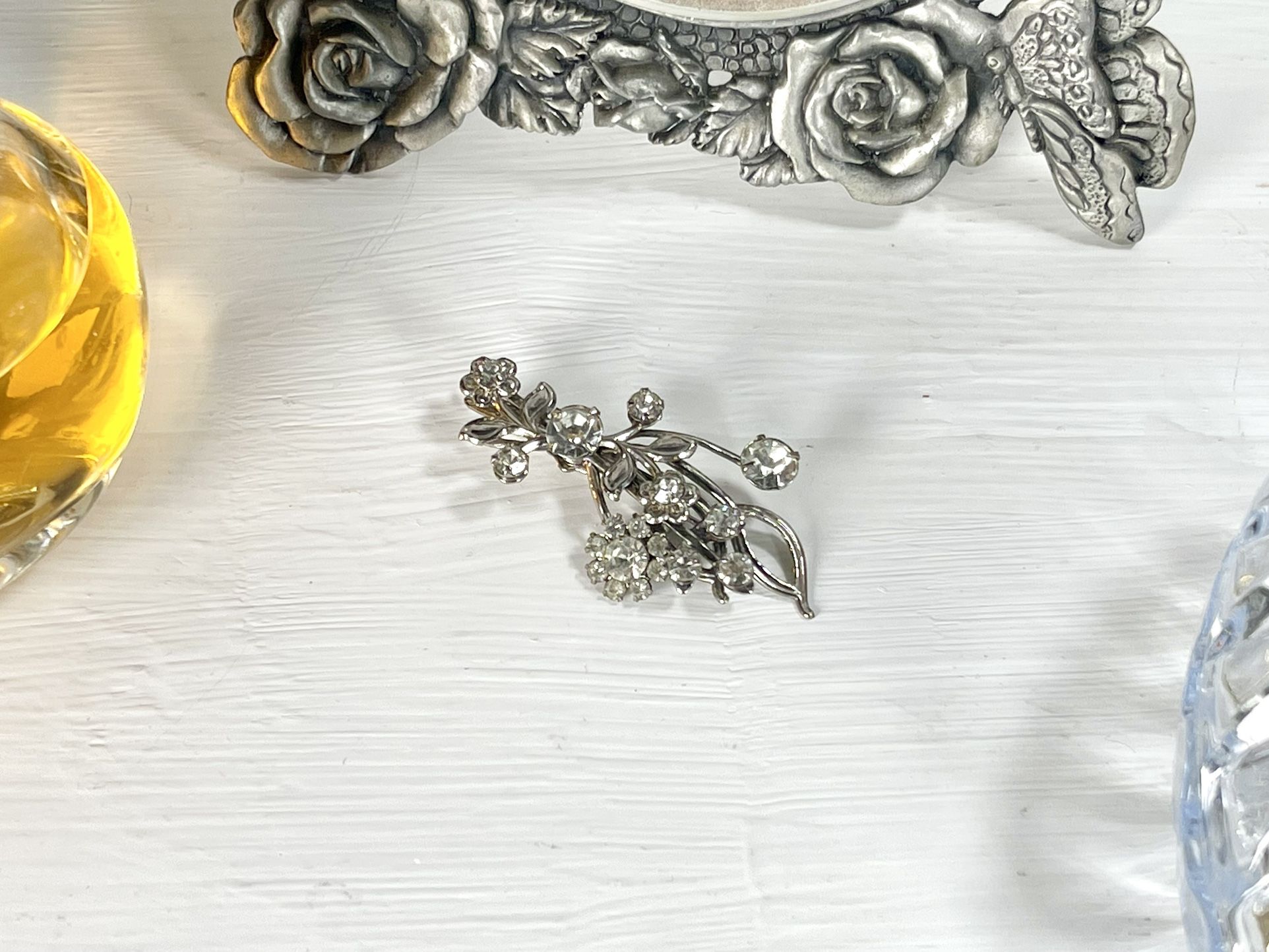 Silver Crystal Floral Brooch Pin, Wedding Broach, Flower with Leaves Design