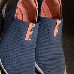New RYKA Women’s Echo Knit Sneaker
