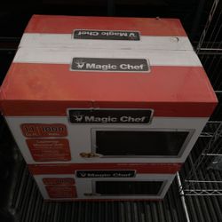 Magic Chef 1.1cu Countertop Microwave Oven 1000W