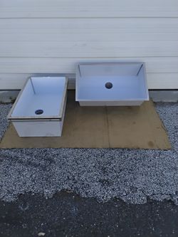 Nice Brand New Stainless Steel Sinks Drop In Or Under Counter Mount Top Center Drain.