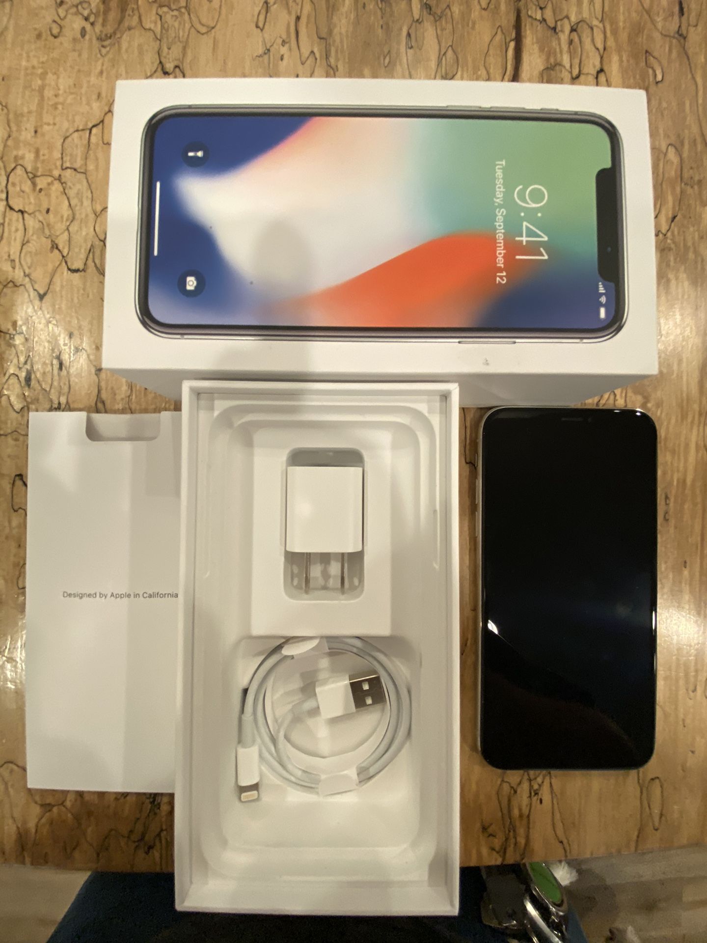 iPhone X unlocked 64gb