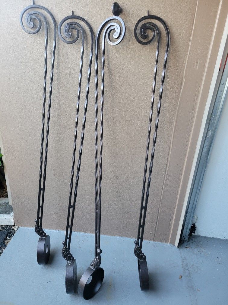 Ornate Cast Iron Topper Poster Queen Metal