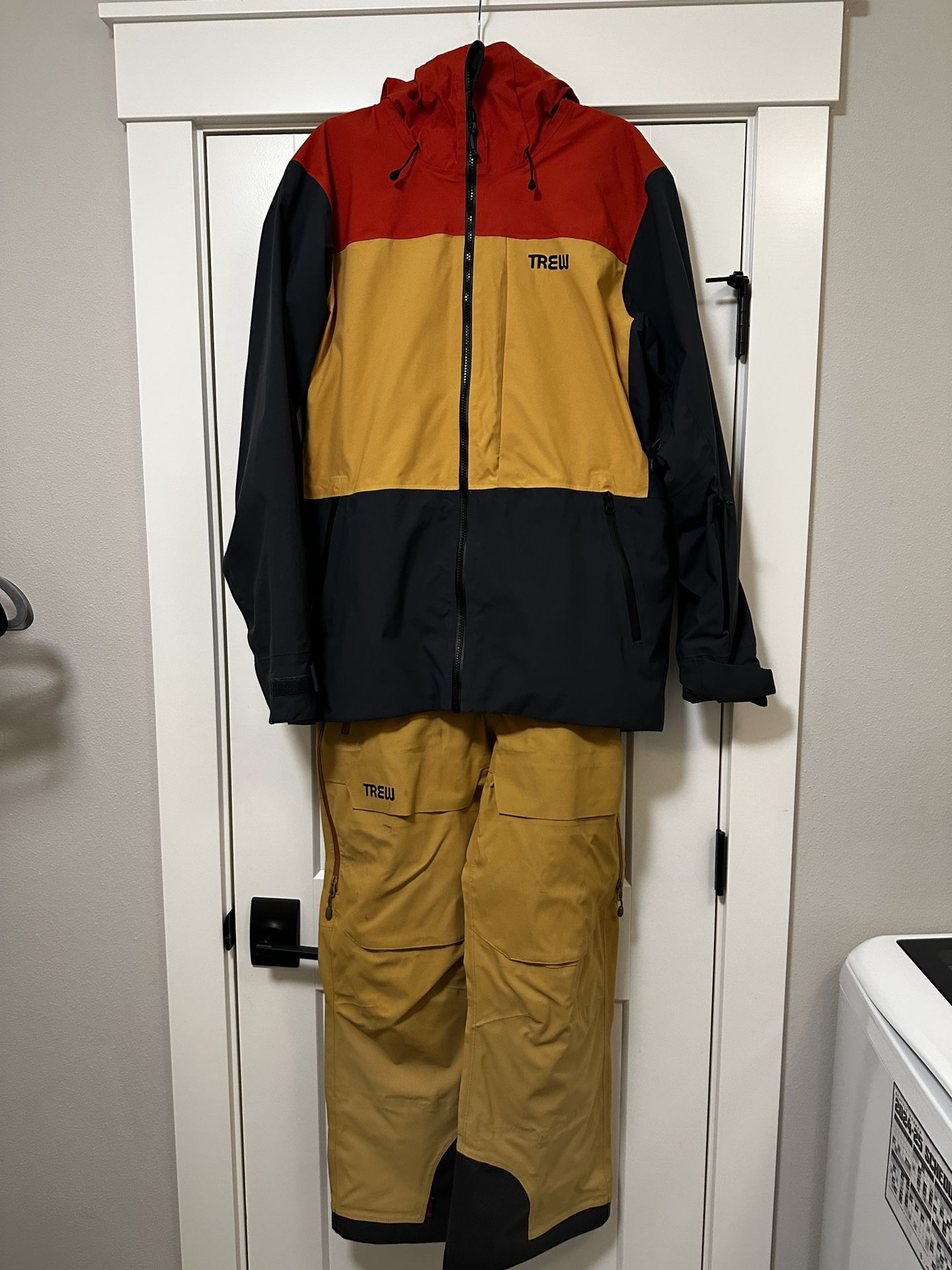 Trew Gear - Men’s Jefferson Jacket (Medium)