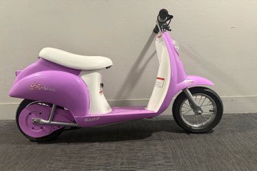 RAZOR POCKET MOD BETTY ELECTRIC SCOOTER