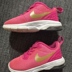 Nike Great Conditions Size 6