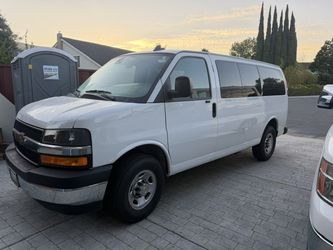 024 Chevrolet Express 2500 LT 12-Passenger Van