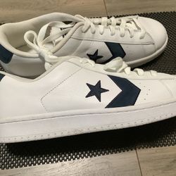 REDUCED PRICE,,,,NOW ONLY $20BEAUTIFUL NEW CONVERSE   ALL STAR  TENNIS SHOES.  THEY ARE SIZE 14.    NORMALL PRICE IS $75.     THESE ARE ONLY $35 OBO. 