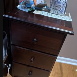 Matching Night Stand With Dresser 