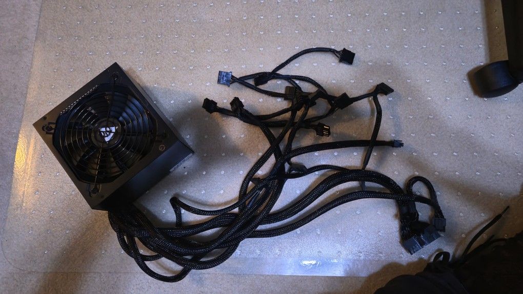 Apevia 850W Prestige Power 80 Plus Gold PC Power Supply