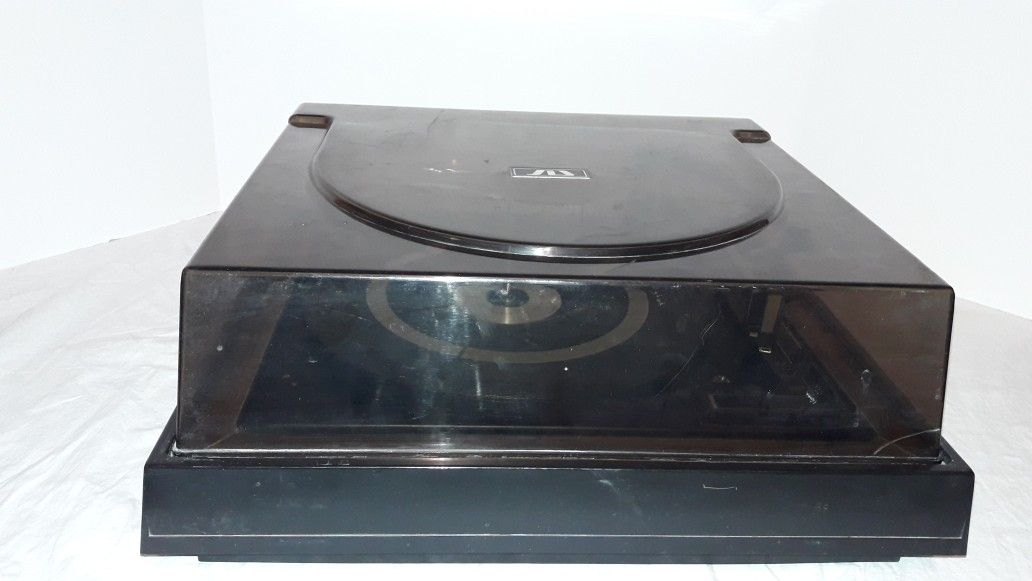 VINTAGE, BSR, SOUNDSIGN TURNTABLE, RECORD PLAYER, MADE IN GREAT BRITAIN, FOR REPAIR