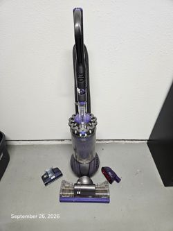 Dyson Aninal 2 Vacuum Cleaner