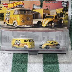 Hot Wheels Car Culture MoonEyes vw 2 pk