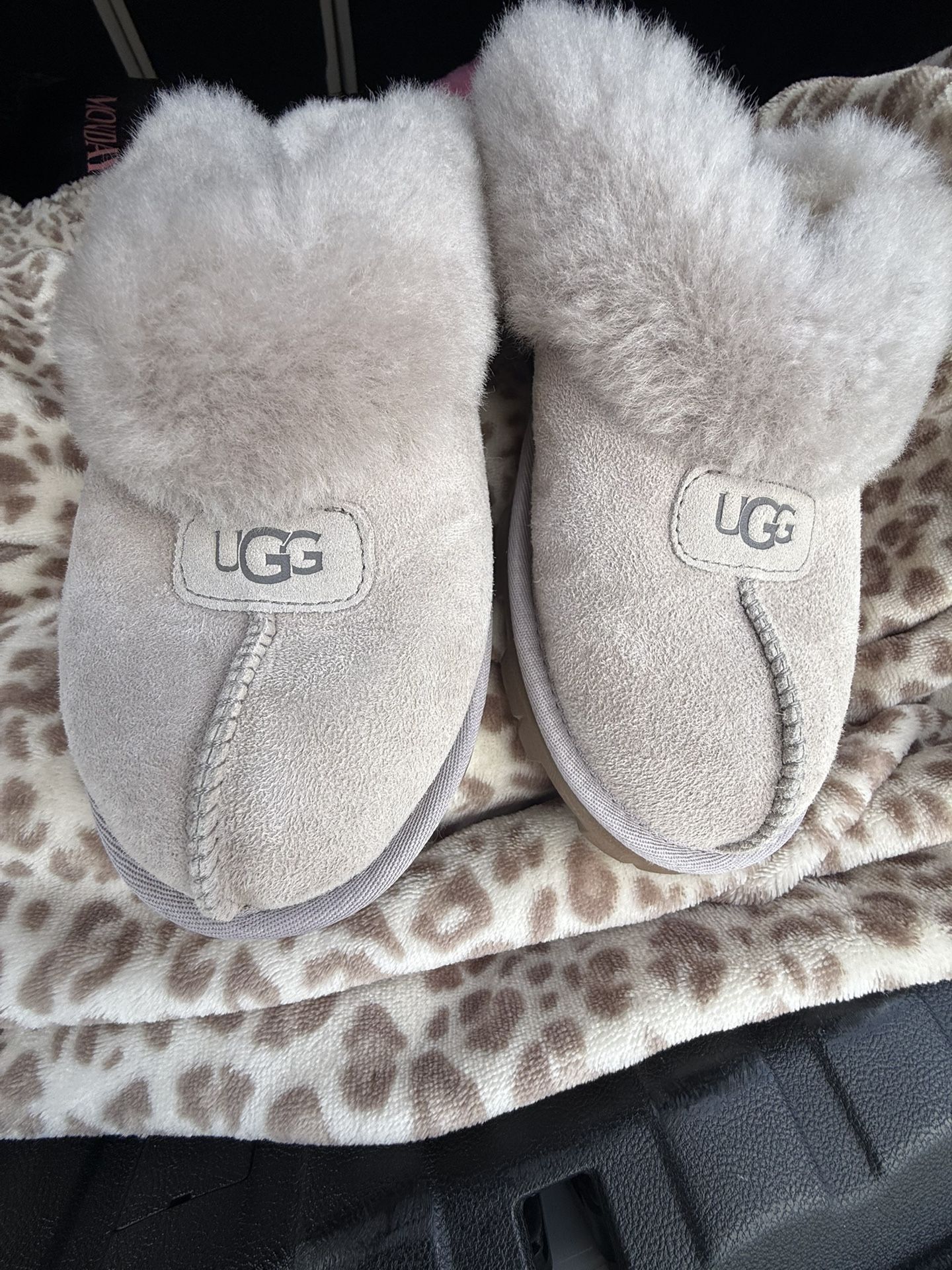 Ugg