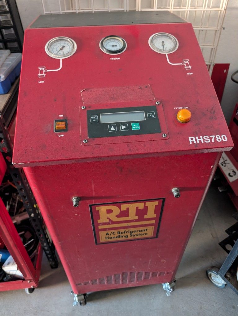 RTI Ac Recover And Charging Station. $575