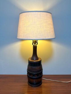 Vintage Antique Rustic Whiskey Wagon Barrel Wheel Hub Table Lamp