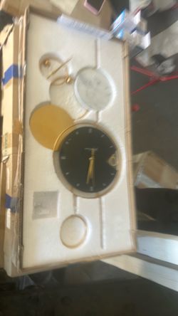 Wall Clock gold