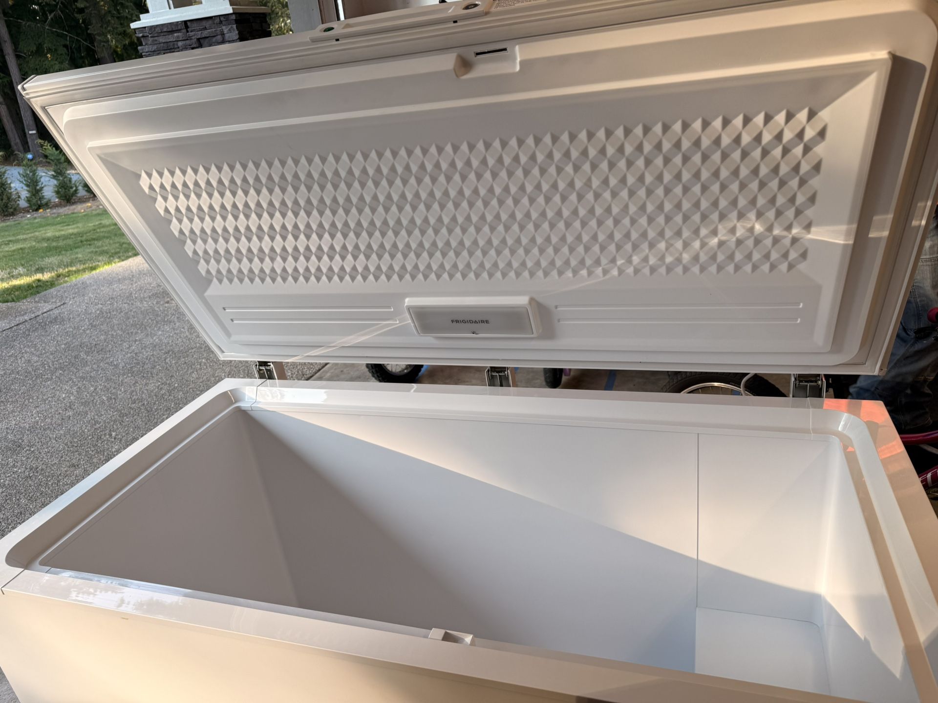 Frigidaire Chest Freezer