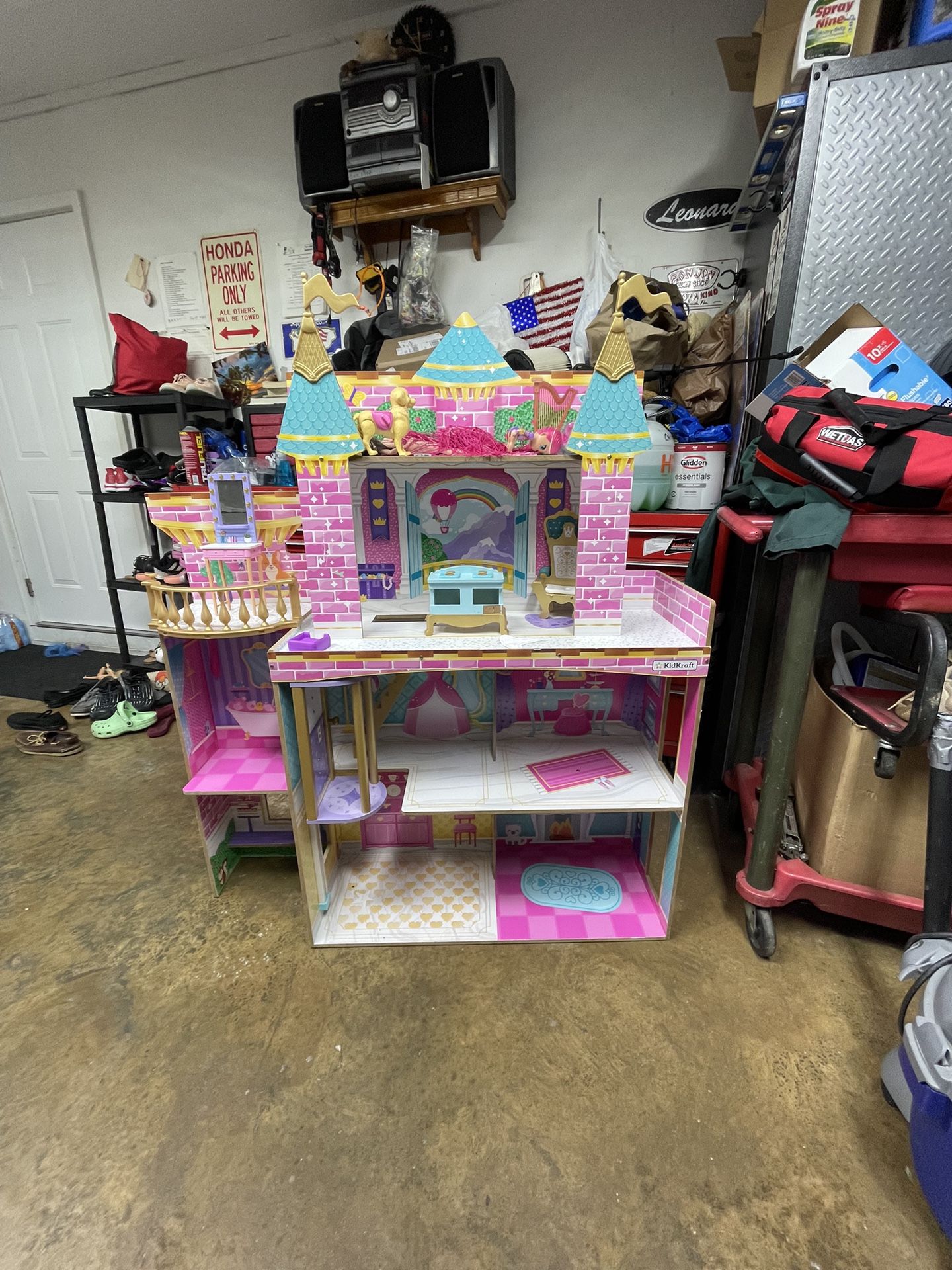 Kidscraft Wooden DollHouse