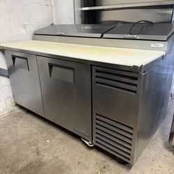 Very lightly used True 67” Pizza Prep Table Cooler