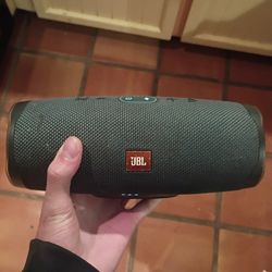 JBL Charge 4 Speaker | PICKUP ONLY!