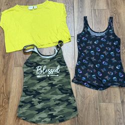 Woman’s Tanks M (3)