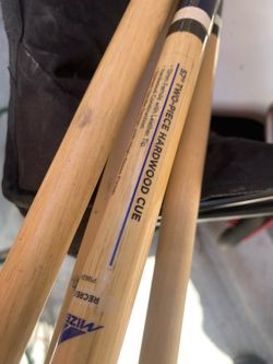 Billiards Cues Brand New