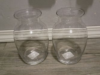 Vases $1