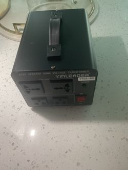 Yinleader VTUS-1500 Step Up/Down Voltage Transformer