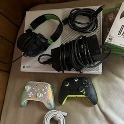 Xbox One White