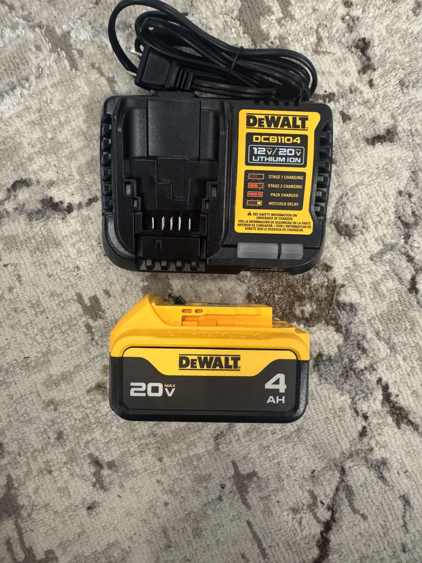 Dewalt 4AH Battery And Charger