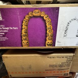 Awesome Looking Pumpkin Arch 