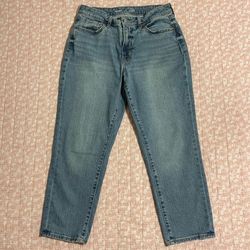Old Navy Women’s 10P Curvy OG Straight Jeans