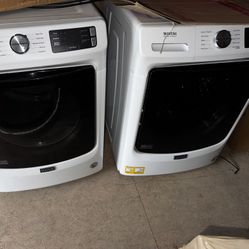 Maytag Washer & Dryer Set