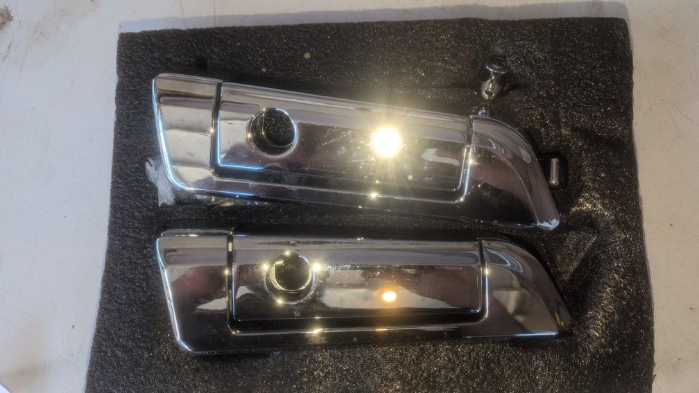 Harley Davidson Trunk Latch