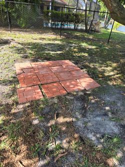 Free Outdoor Garden Pavers $0 (earliest pick-up December 10)