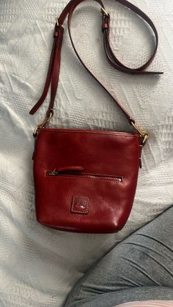 Bolso de dama marca DOONEY BOURKE