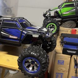 Traxxas Summit Pair Rc Crawlers All Complete Everything Included 