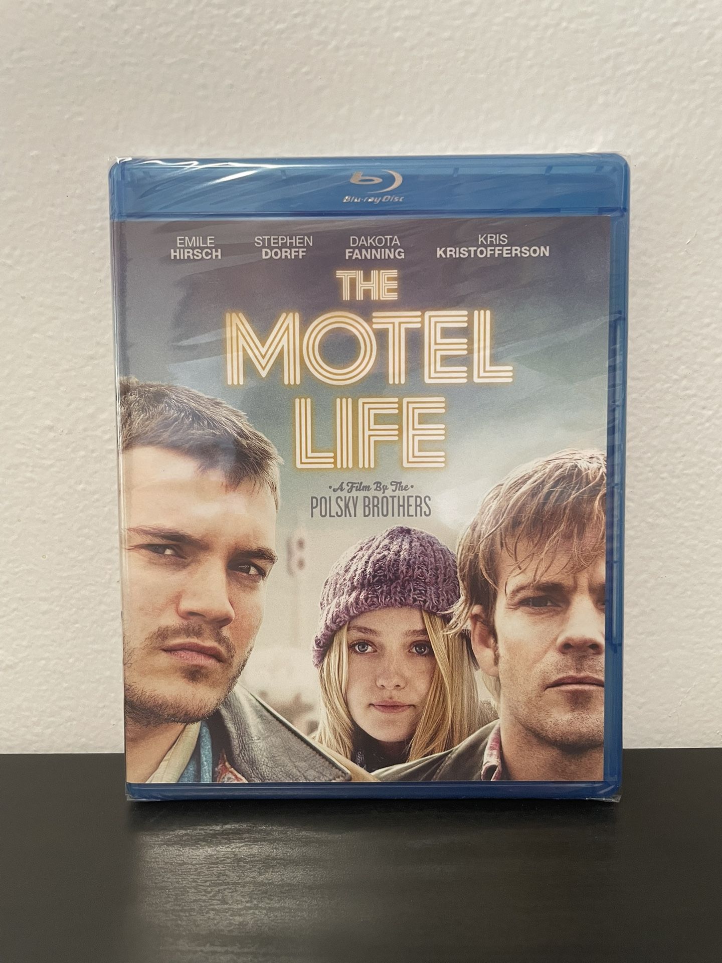 The Motel Life Blu Ray Movie NEW SEALED Polsky Brothers Dakota Fanning 2014