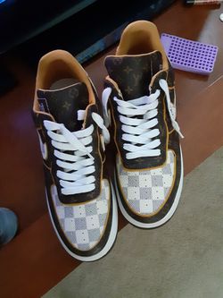 LOUIS VUITTON XL SWEATER And AF1's SIZE 10 for Sale in East Northport, NY -  OfferUp