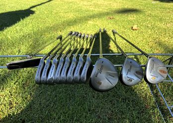 Golden Bear 12-Piece Golf Club Set – Graphite Shafts – Driver, Irons & Putter