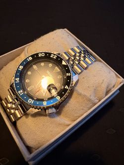 Seiko 5 GMT