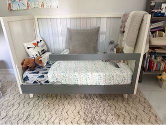 Pottery Barn Kids Sloan Acrylic Convertible Crib with Toddler conversion