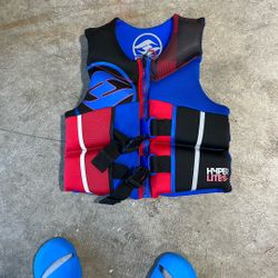 Life jacket With Swim Toys