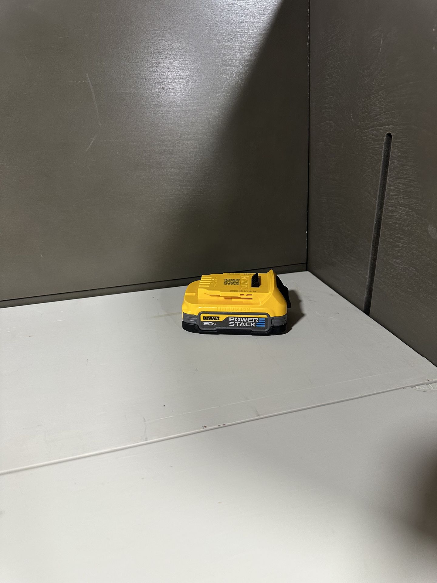 Dewalt DCBP034 1.7AH Power stack Battery PRICE IS FIRM