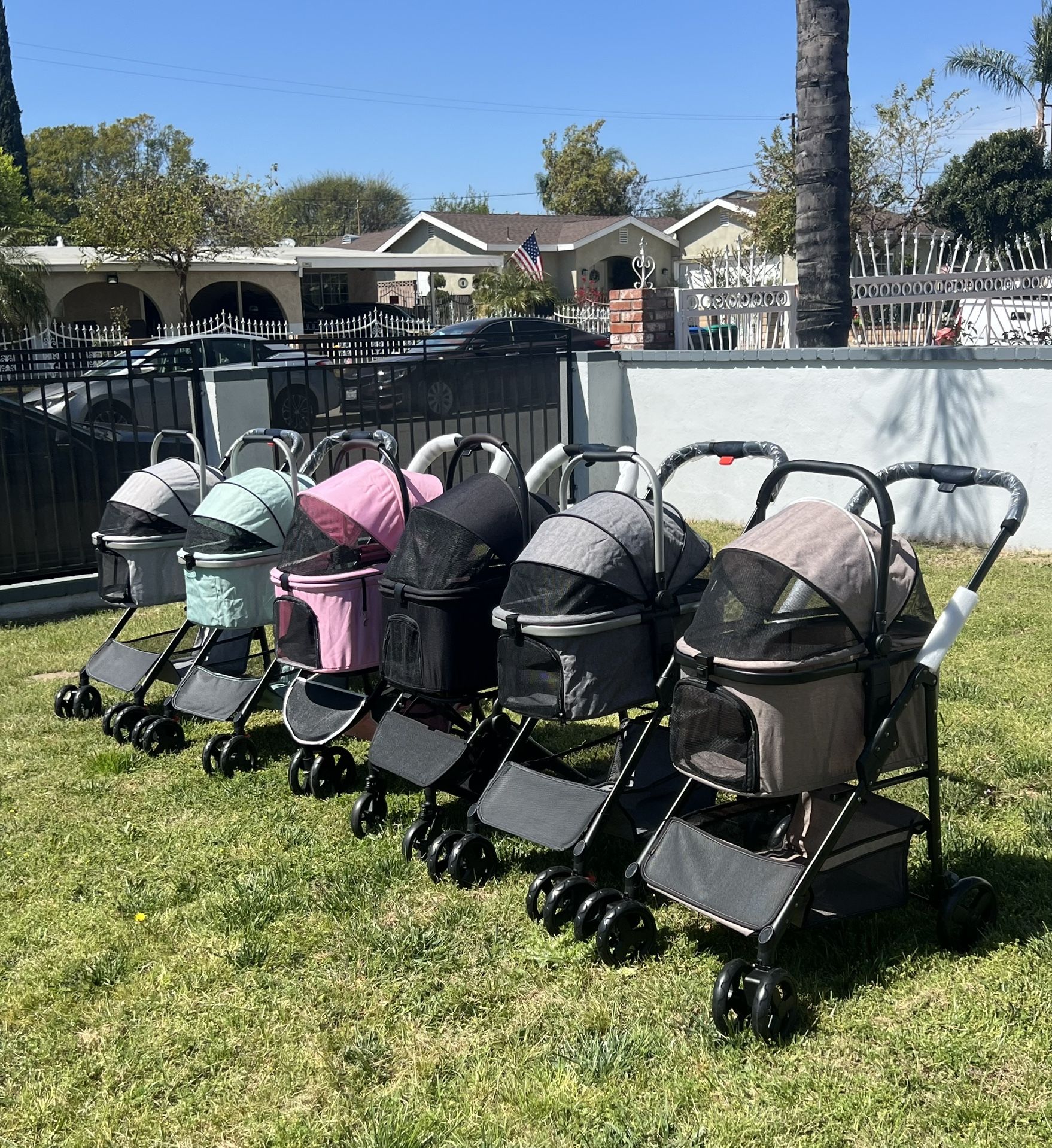 NEW Wedyvko 3 In 1 Pet Stroller .!